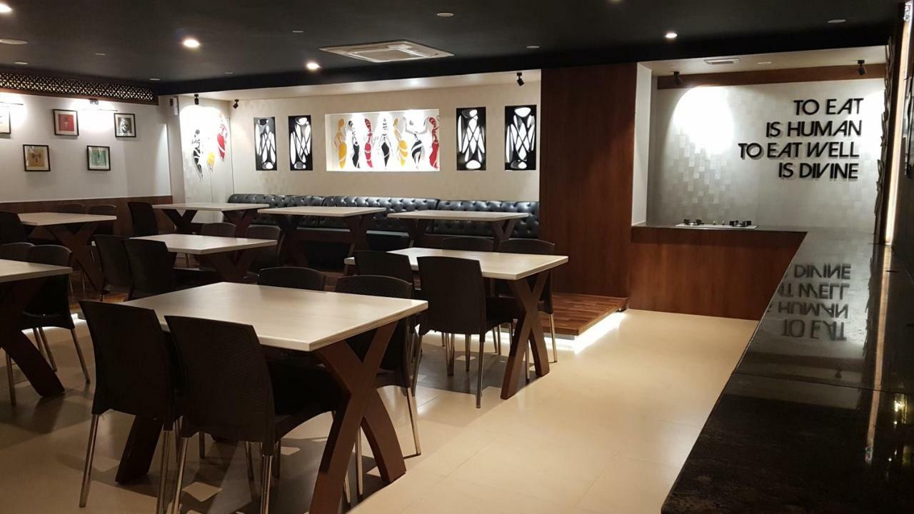 Hotel Tranquil Manipal Eksteriør bilde